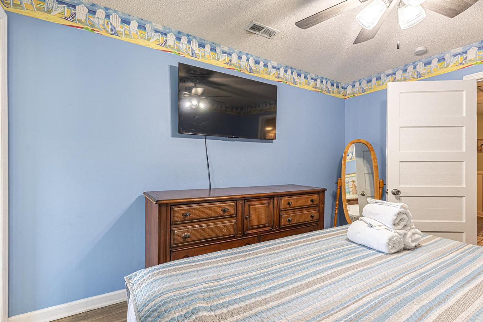 Gorgeous Centrally Located Ocean View 2 King, Huge Private Yard & Deck, Firepit, Bbq, & Game Tables Myrtle Beach Exterior foto